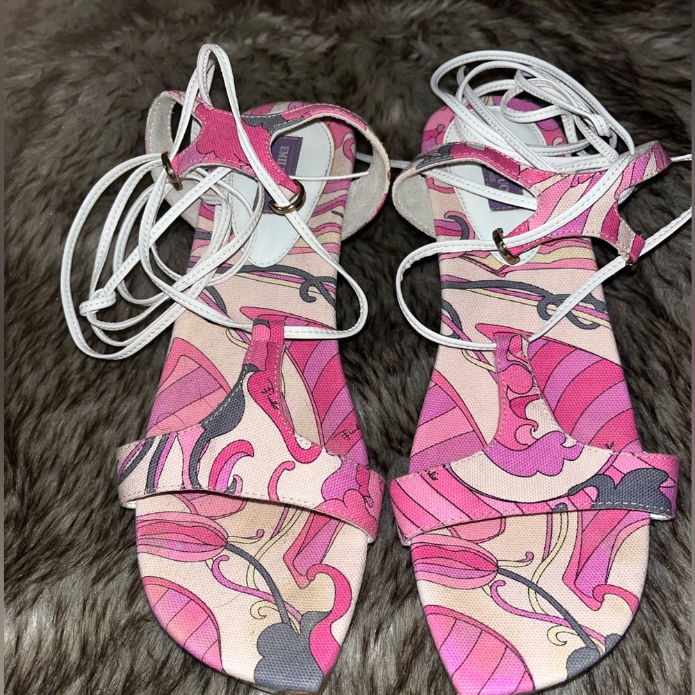 Emilio Pucci lace up kitten heeled sandals